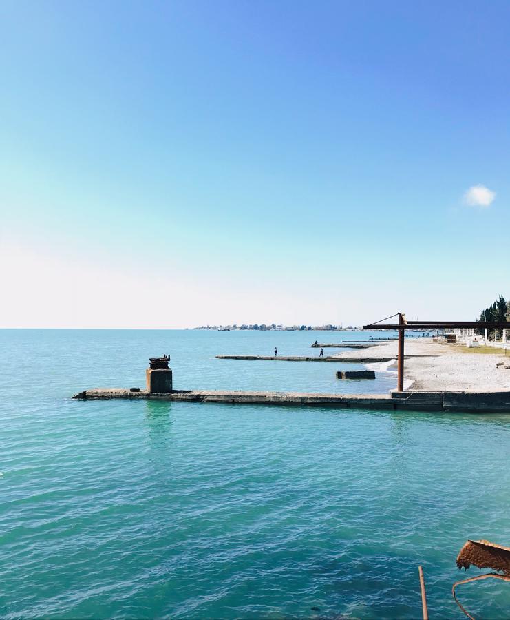 Hotel By The Sea Rozetta Sukhumi Esterno foto